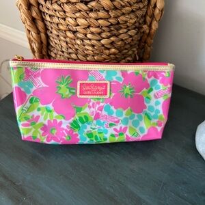 Lilly Pulitzer for Estée Lauder cosmetics bag